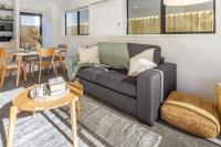 Modern Townhouse Cashel Street 2 bed 2 bath - B&B Christchurch
