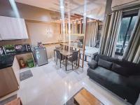 Chillhauz (SM,Ayala,IT,City) W/Pool & WiFi - Chambres d’hôtes Cebu