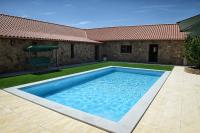 Casa do Tanque Camélias de Basto - B&B