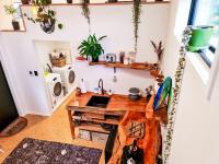 Adventurer's Chest - Pohutukawa - B&B