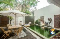 Hurley House - by Unicorn Villas Bali - Bed and Breakfast Canggu