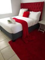 APARTMENT 736 at Ballito Groves - Ferienwohnung Ballito