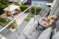 Charmante Design-Maisonette in Schiffweiler - 2 Etagen - Self-Check-in - 2 Parkplätze - WLAN - Balkon & Garten - ruhig gelegen - Nähe See & Wald - bis 7 Pers - B&B Schiffweiler