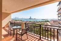 Lux BnB I Palm Jumeirah Resort I Palm Views - B&B Dubai