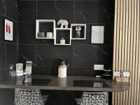 jouxtant le canal du midi - B&B Trèbes