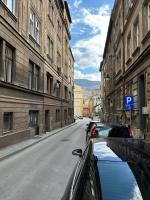 Nice 5 Apartments - Bed and Breakfast