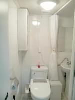 Familienzimmer mit Dusche