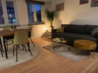 De zwarte deur - B&B Genk