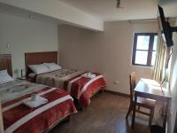 Camera con 2 Letti Matrimoniali