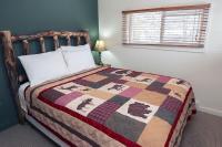 Triple R Cottages- 2 cabin - Bed and Breakfast Estes Park