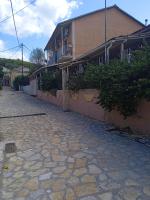 Villa Angela, Traditional Villa in the village - Chambres d’hôtes Agios Ioánnis Peristerón