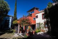 Home in San Miguel de Allende. Casita de La Aldea - Chambres d'hôtes San Miguel de Allende