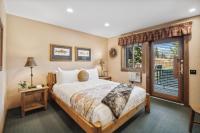 King Room with Roll-In Shower - Disability Access