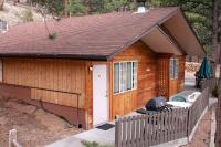 Timber Creek Chalets- 11 chalet - B&B
