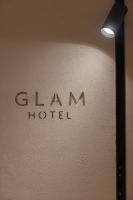 Glam Hotel