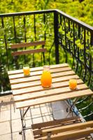 Doppel-/Zweibettzimmer mit Balkon