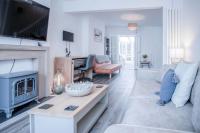 B&B Mumbles - Castle Square - 2 Bedroom Holiday Home - Mumbles - Bed and Breakfast Mumbles