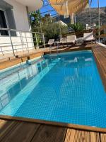 Apartments Sadiku with sea view - B&B Santi Quaranta