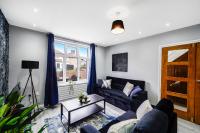 Exquisite London Home - Parking - Sleeps 10 - Chambres d’hôtes