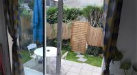 studio climatisé, indépendant avec baie vitrée et jolie terrasse - Ferienwohnung