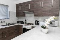 Century On Lake Apartment - B&B Ciudad del Cabo