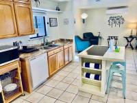 Crane Suite Hot Tub Bbq King Bed- Sleeps 4 - B&B Ahwahnee