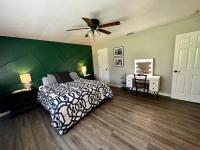 The Lighthouse Pet Friendly Hot Tub BBQ Sleeps 11 - B&B