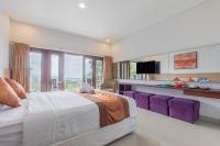 King Room with Mountain View