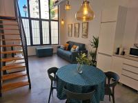 B&B Valencia - Jardín Viveros-Turia 6 PAX-WIFI Y PARKING GRATIS - Bed and Breakfast Valencia