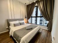 Stylish Nordic Suite, Pool View, GEO Bukit Rimau, Kota Kemuning - B&B Shah Alam