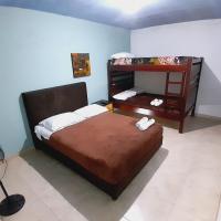 Habitación Familiar con baño privado