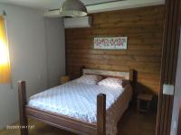 Douceur des Hauteurs bas de villa, piscine privée - B&B