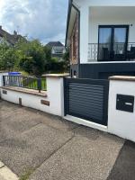 Appartement cosy dans une maison calme et parking gratuit avec borne - B&B Illkirch-Graffenstaden
