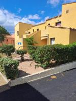 STUDIO CLIMATISE box 5 G Résidence Odalys Saint Loup, piscine ,parking privé et superette 25 - Chambres d'hôtes Le Cap d'Agde