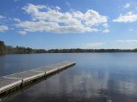 Lakefront Bliss: Your Perfect Getaway on the Water - B&B