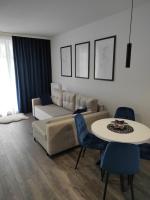 Klonowa 65 z garażem podziemnym - Bed and Breakfast Kielce