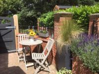 Cliff Lane Annexe: stylish in a perfect location. - B&B