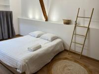 Petite maison de ville au calme - Ferienwohnung
