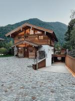 Chalet Alpin mit privatem Whirlpool und Sauna - Chambres d’hôtes