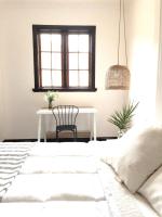 Deluxe Queen Suite