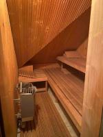 Rooftop 180m2 Loft with private SAUNA, - B&B