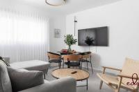 דירת 2 חדרי שינה וסלון 50 מטר מהים- By Edomlux - Chambres d’hôtes Eilat