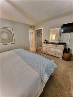 Shore Drive, Myrtle Beach 2 bd/2ba condo - B&B Myrtle Beach