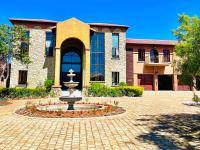 B&B Polokwane - Gucci Manor Boutique Guesthouse - Bed and Breakfast Polokwane