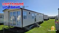 B&B Selsey - 3 Bedroom Caravan at Seal Bay Resort - Bed and Breakfast Selsey