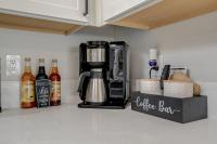 Lady Luck Oasis Large Pool Central Dogs Welcome - B&B Las Vegas