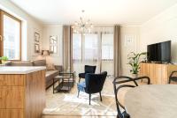 ApartamentySnu, Słoneczny Glam II z parkingiem, Centrum - Chambres d’hôtes Radom