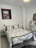 Cosy Apartment In paris - Bed and Breakfast Saint-Ouen