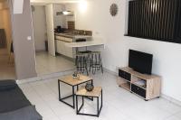 Appart-terrasse 15min Volcan-Lac 45min Station Ski - B&B