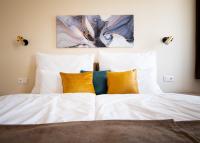 Deluxe Double or Twin Room with Garden View